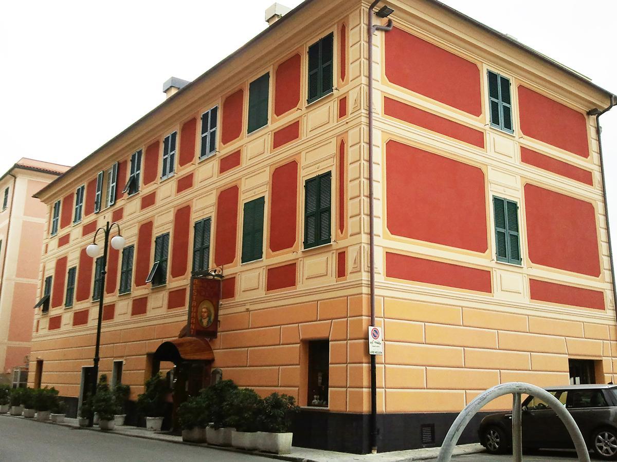 Lord Nelson - Camere Chiavari Exterior photo